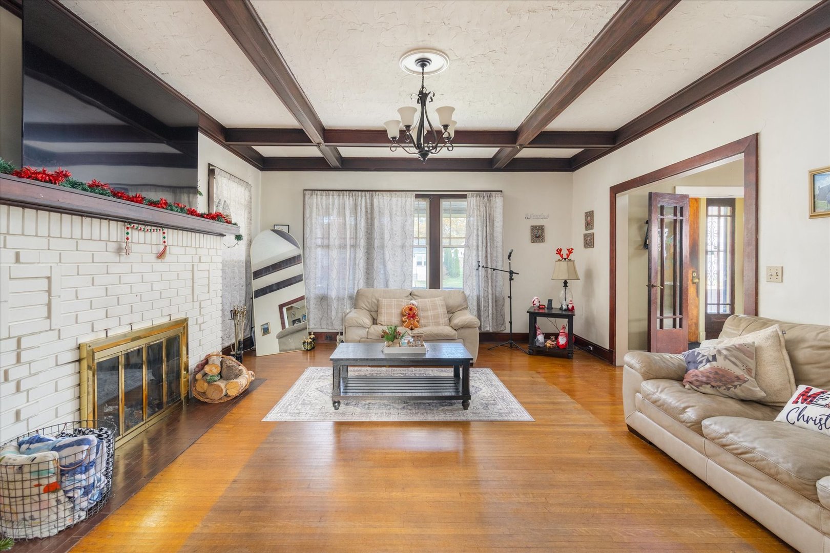 532 7th Street LaSalle, IL 61301 - Photo 9 of 36 a living room with furniture fireplace and a flat screen tv