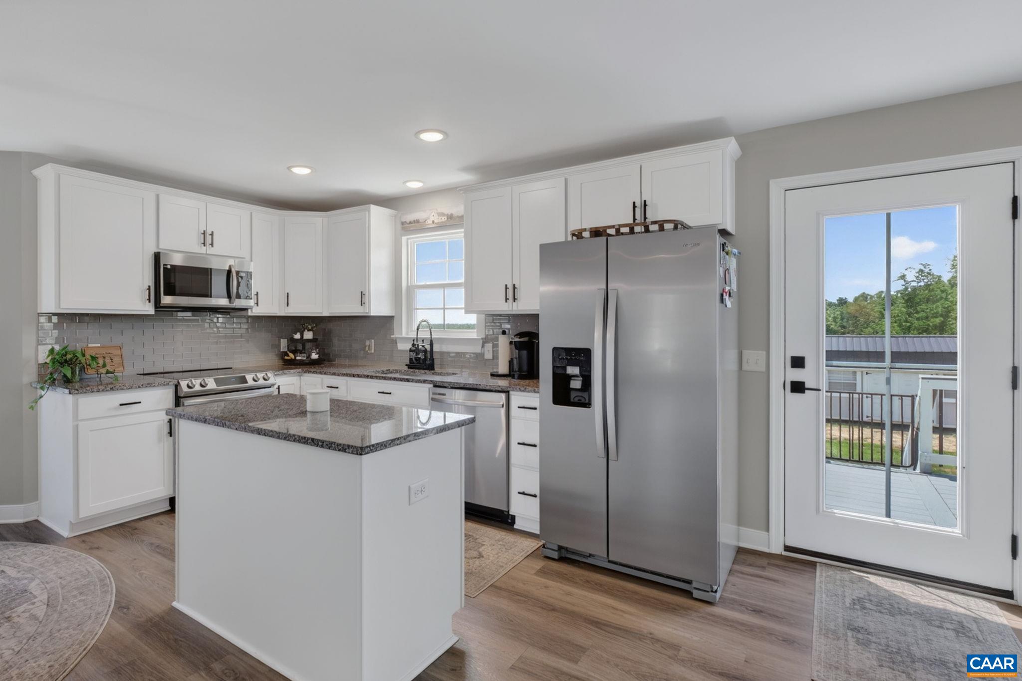 46 Riva Way Palmyra, VA 22963 - Photo 8 of 38
