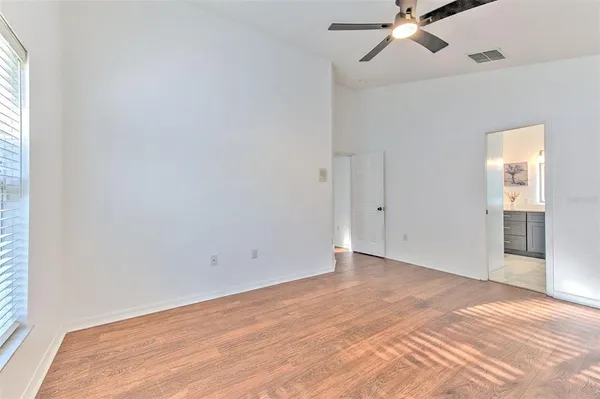 $395,000 | 6910 Jamestown Manor Drive, Riverview, FL 33578