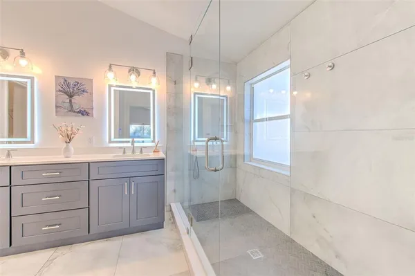 $395,000 | 6910 Jamestown Manor Drive, Riverview, FL 33578