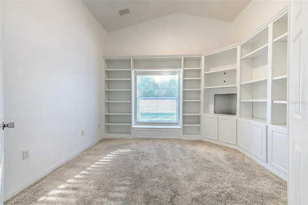 $395,000 | 6910 Jamestown Manor Drive, Riverview, FL 33578