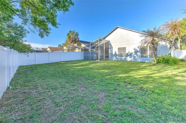 $395,000 | 6910 Jamestown Manor Drive, Riverview, FL 33578