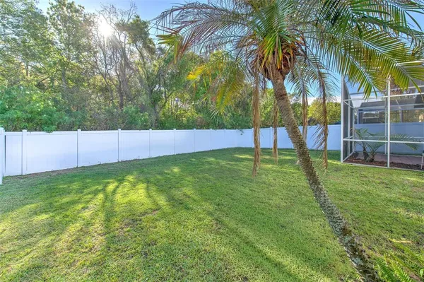 $395,000 | 6910 Jamestown Manor Drive, Riverview, FL 33578