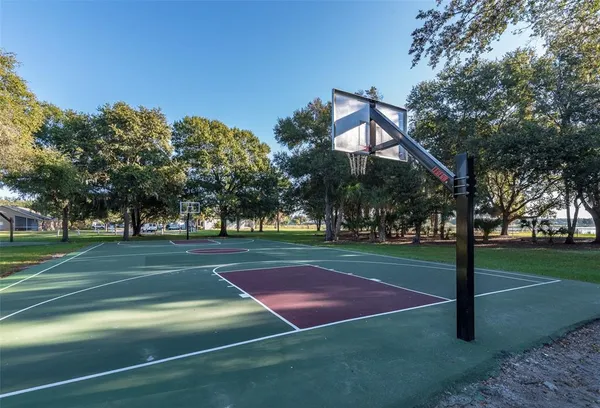 $395,000 | 6910 Jamestown Manor Drive, Riverview, FL 33578