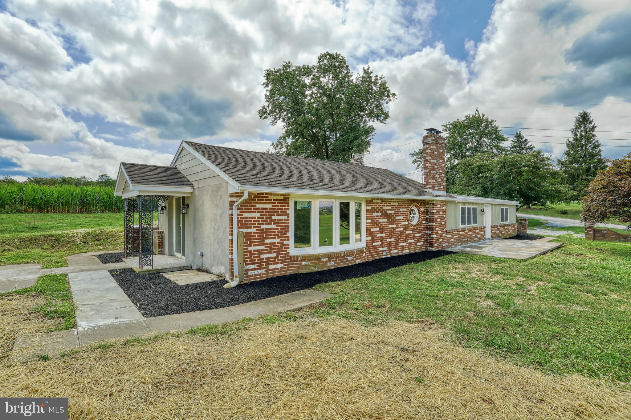 1655 Bahns Mill Road Windsor, PA 17366 - Photo 2 of 63 Gallery Image 2