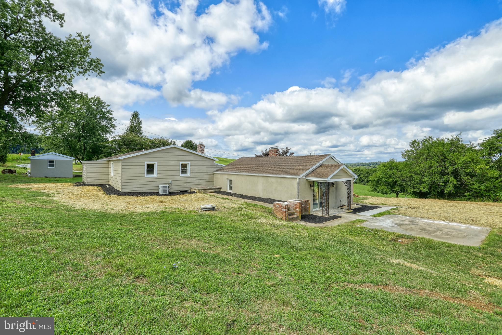 1655 Bahns Mill Road Windsor, PA 17366 - Photo 11 of 63 Gallery Image 11