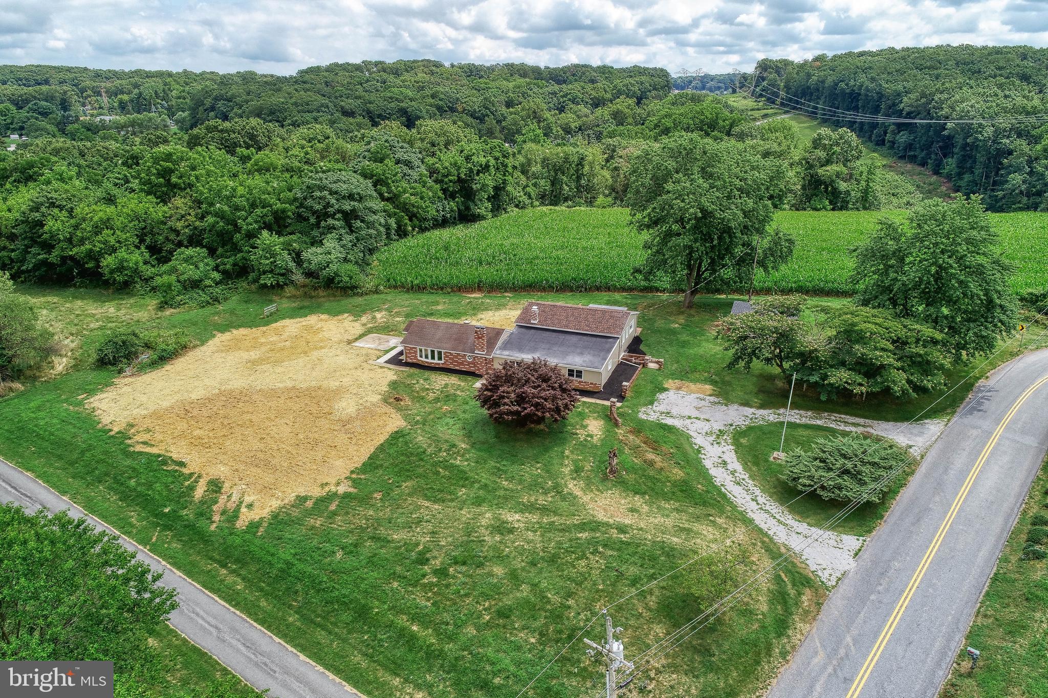 1655 Bahns Mill Road Windsor, PA 17366 - Photo 8 of 63 Gallery Image 8