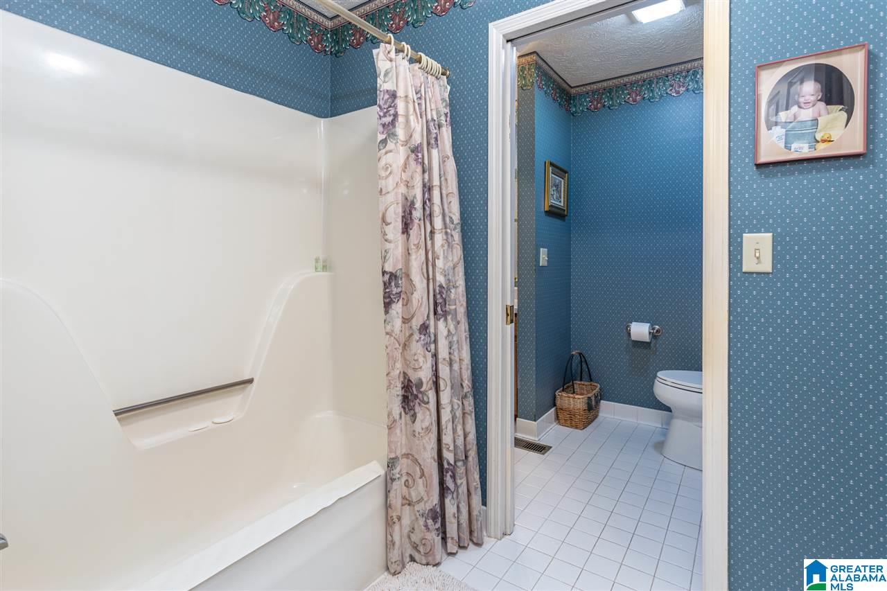 401 Shamrock Road Anniston, AL 36207 - Photo 23 of 46