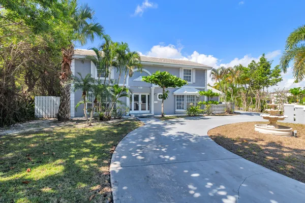 $4,800,000 | 3517 North Flagler Drive, West Palm Beach, FL 33407