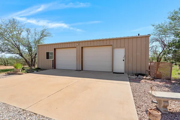 $375,000 | 8264 East Dakota Road, Hereford, AZ 85615