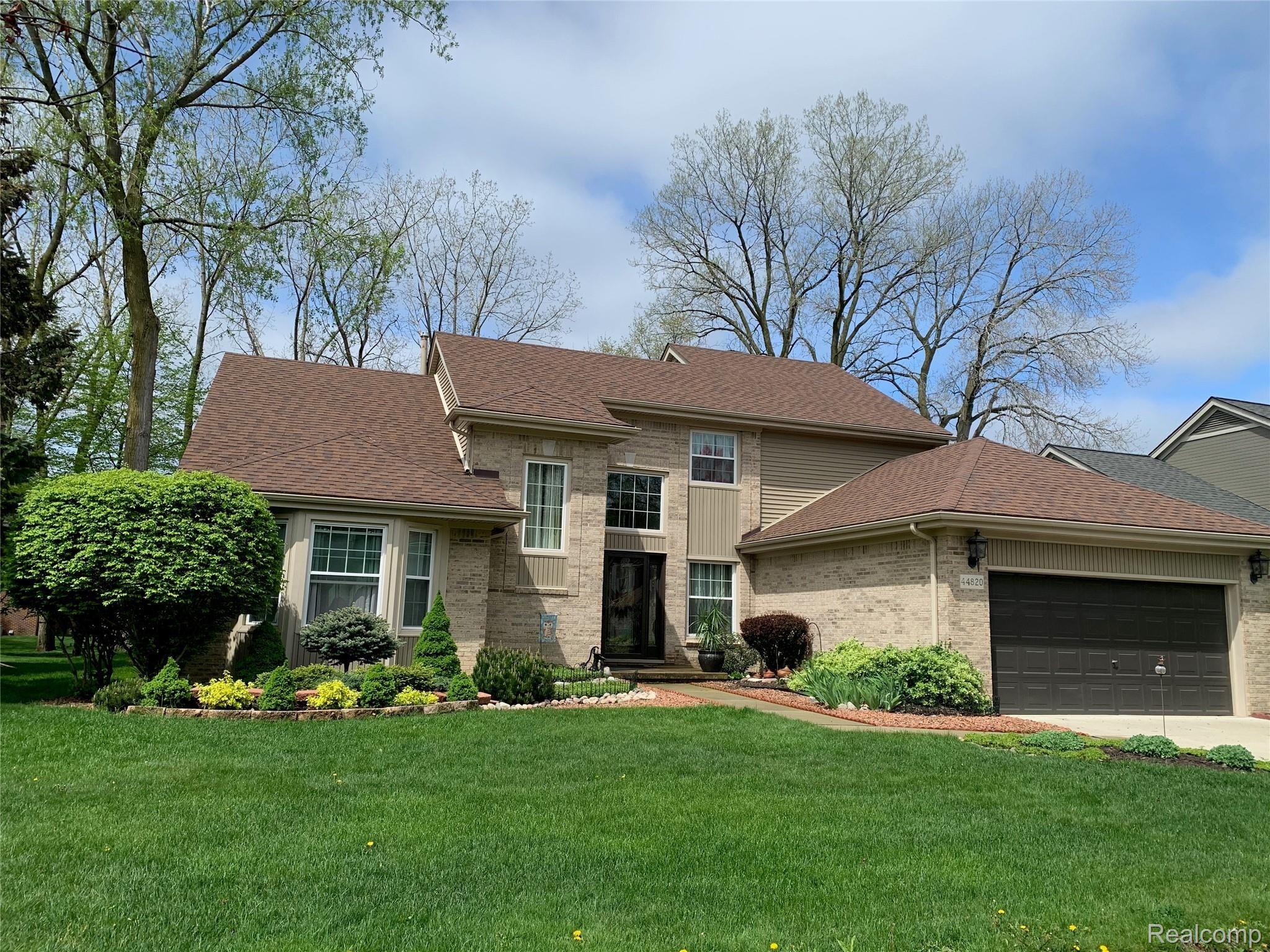 44820 Danbury Road Canton, MI 48188 - Photo 1 of 49 IMG_2367.jpeg
