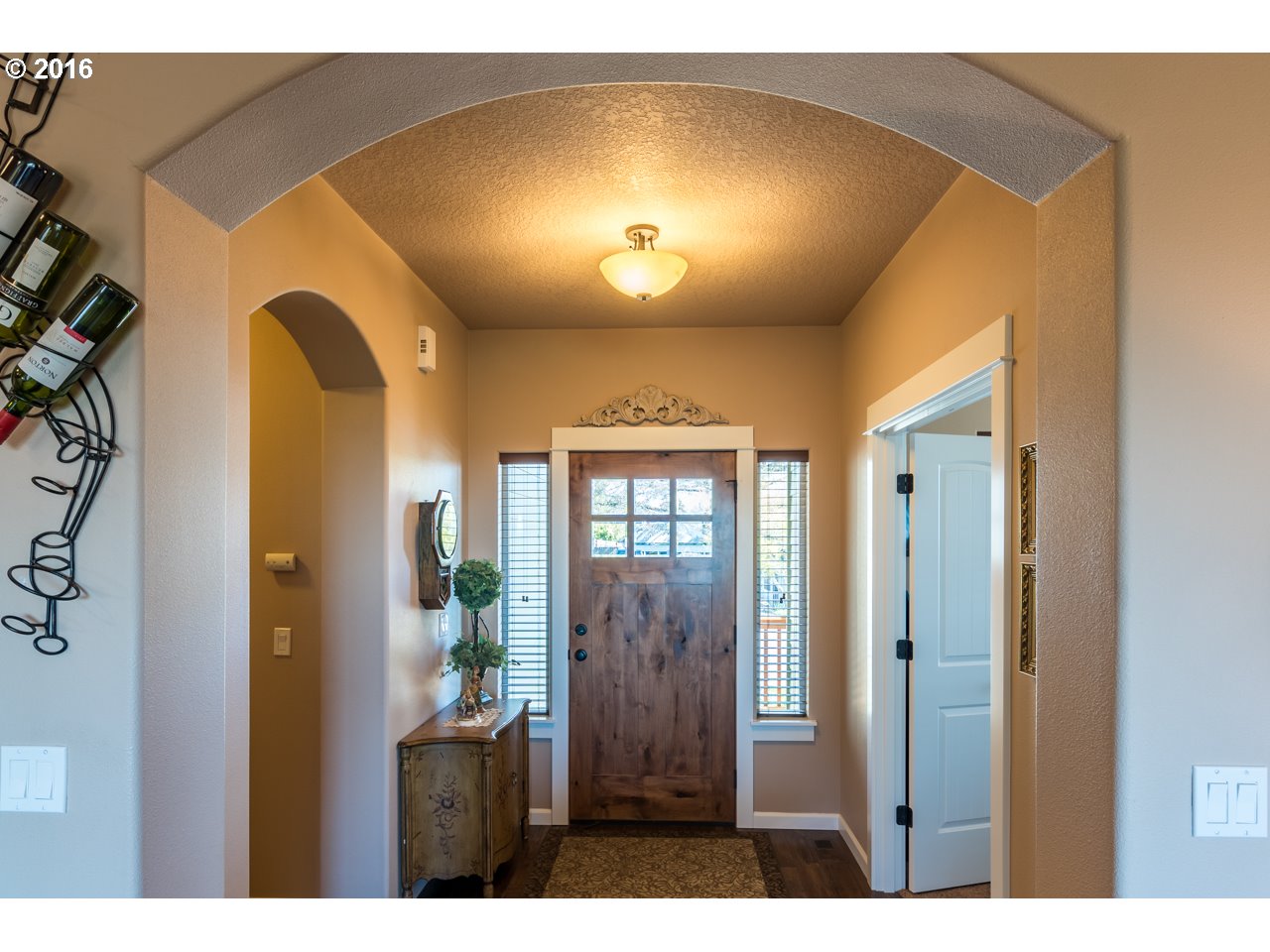 767 Southwest 5th Street Dundee, OR 97115 - Photo 3 of 17 Gallery Image 3