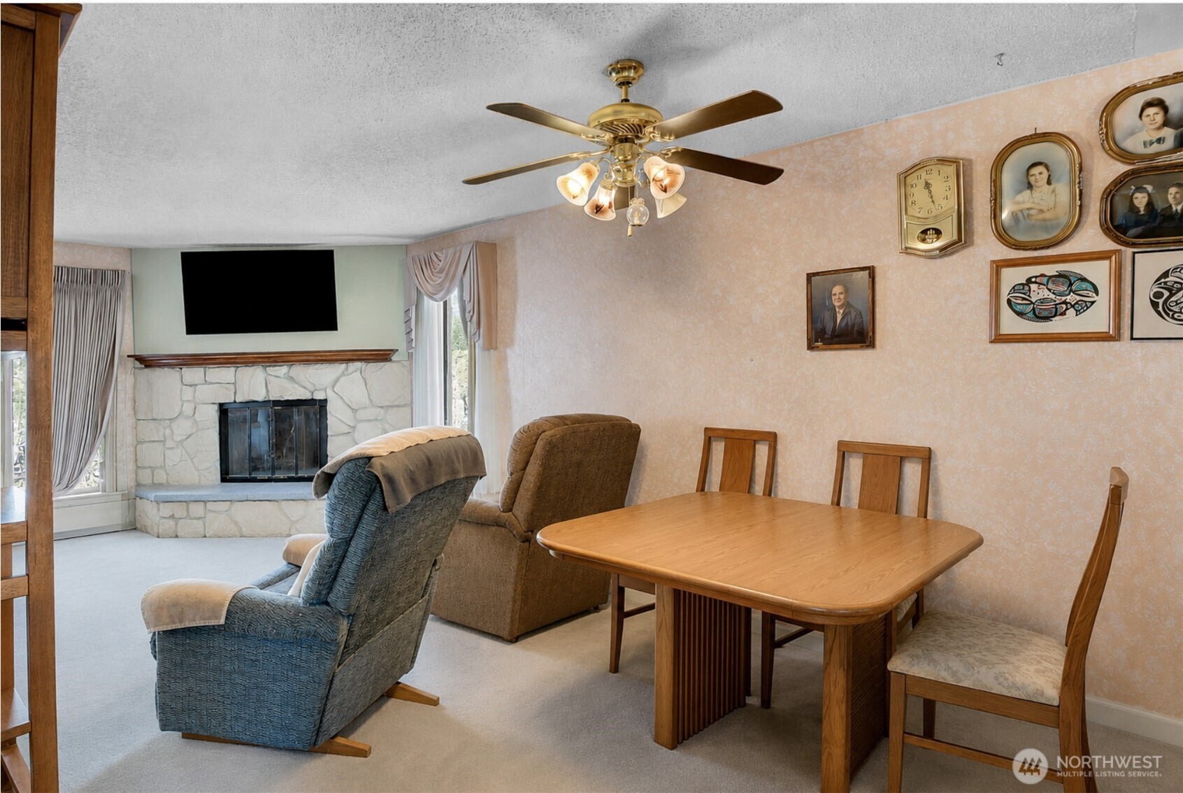 8015 196th Street Southwest, Unit 4A Edmonds, WA 98026 - Photo 3 of 30