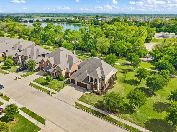 $575,000 | 9300 Wood Duck Drive, Fort Worth, TX 76118