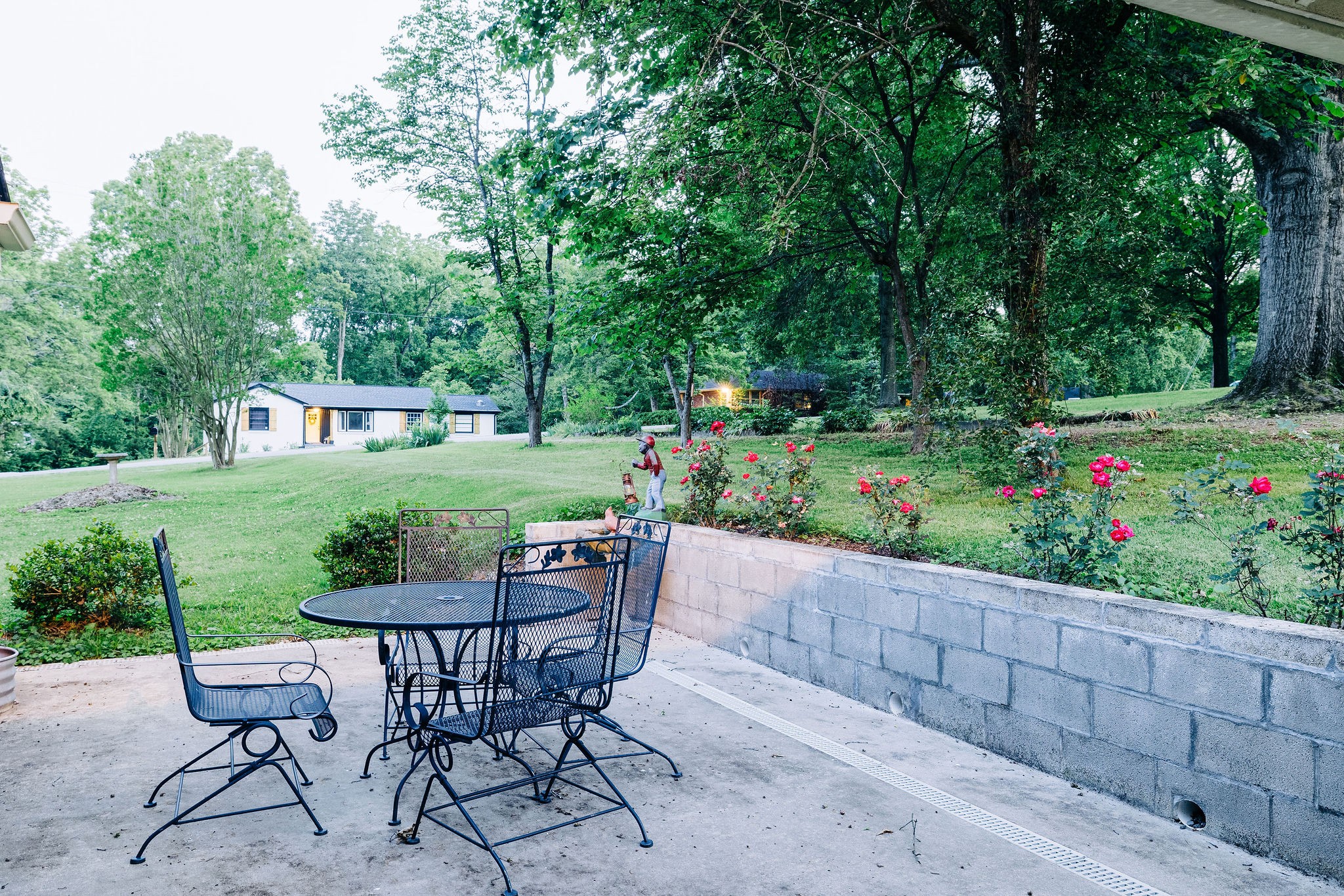 805 Vantrease Road Madison, TN 37115 - Photo 13 of 60 a view of an chairs and table in the garden