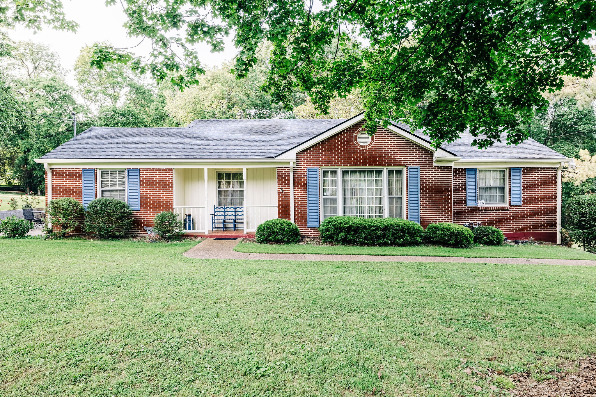 805 Vantrease Road Madison, TN 37115 - Photo 2 of 60 a front view of a house with a yard and garage