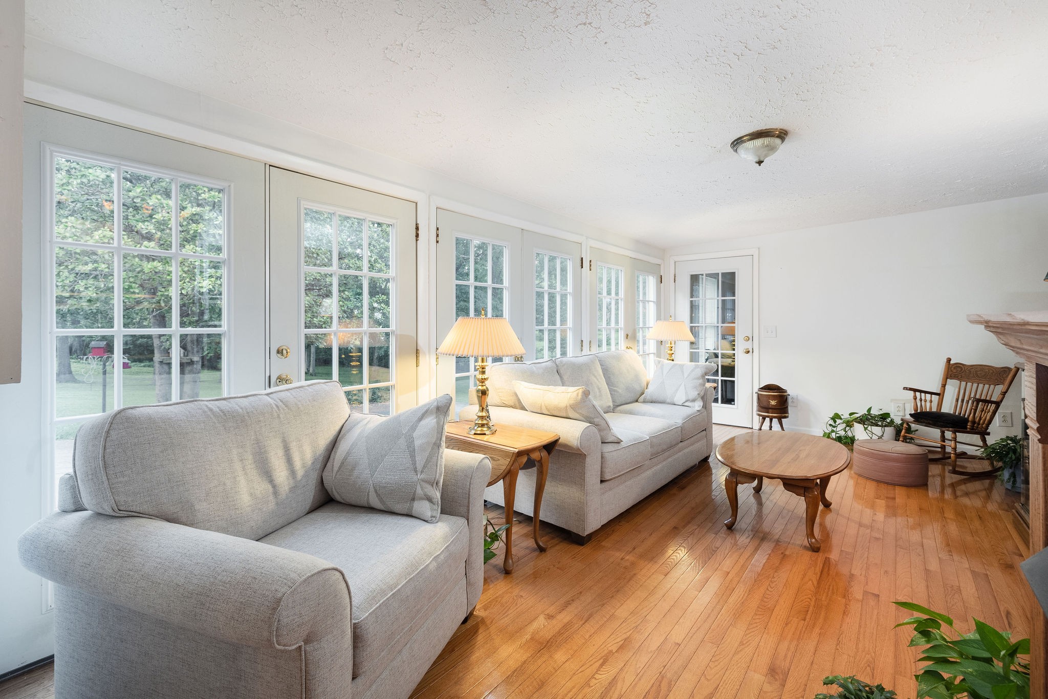 805 Vantrease Road Madison, TN 37115 - Photo 27 of 60 a living room with furniture and a large window