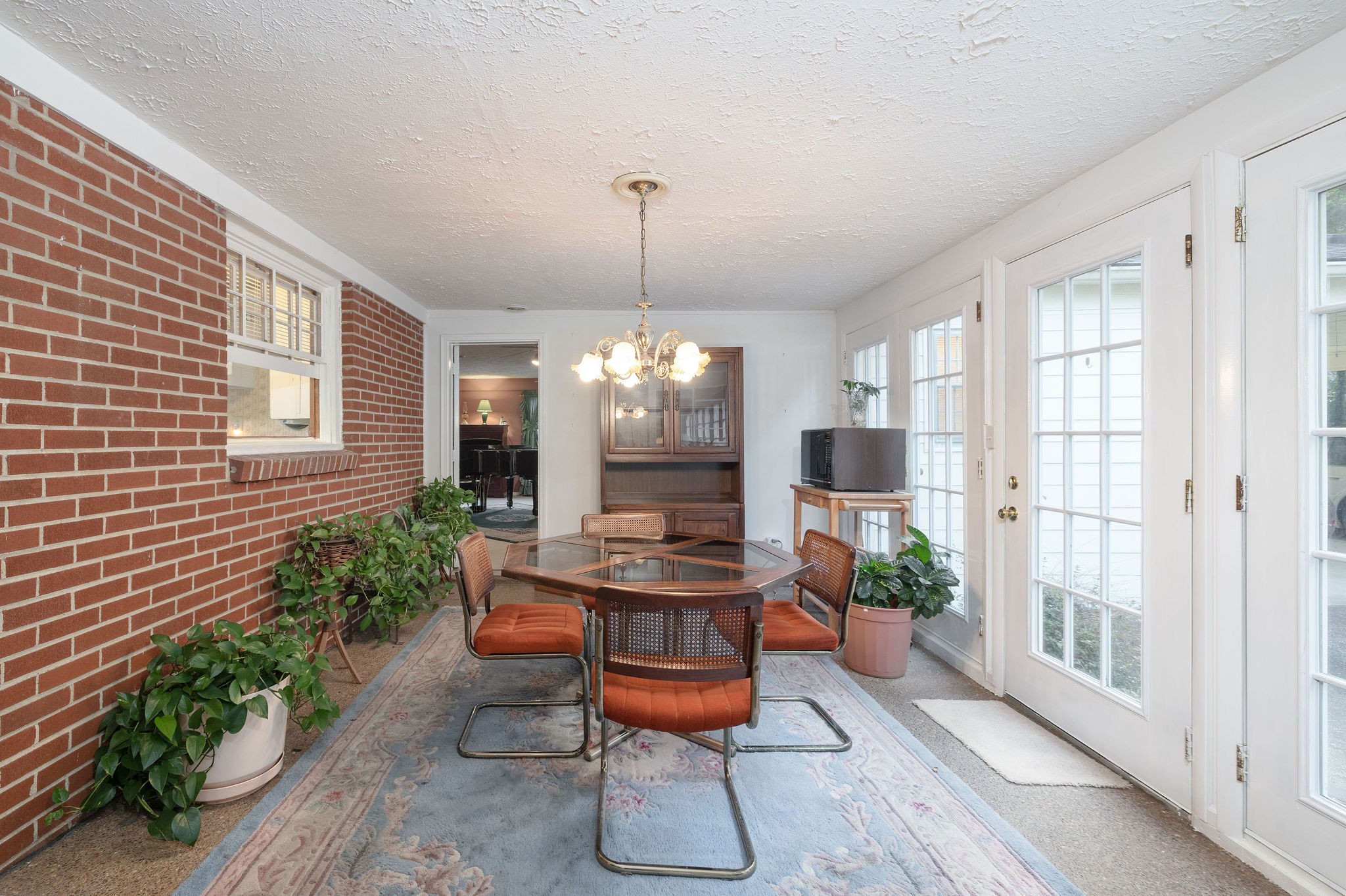 805 Vantrease Road Madison, TN 37115 - Photo 30 of 60 a dining room with furniture and window