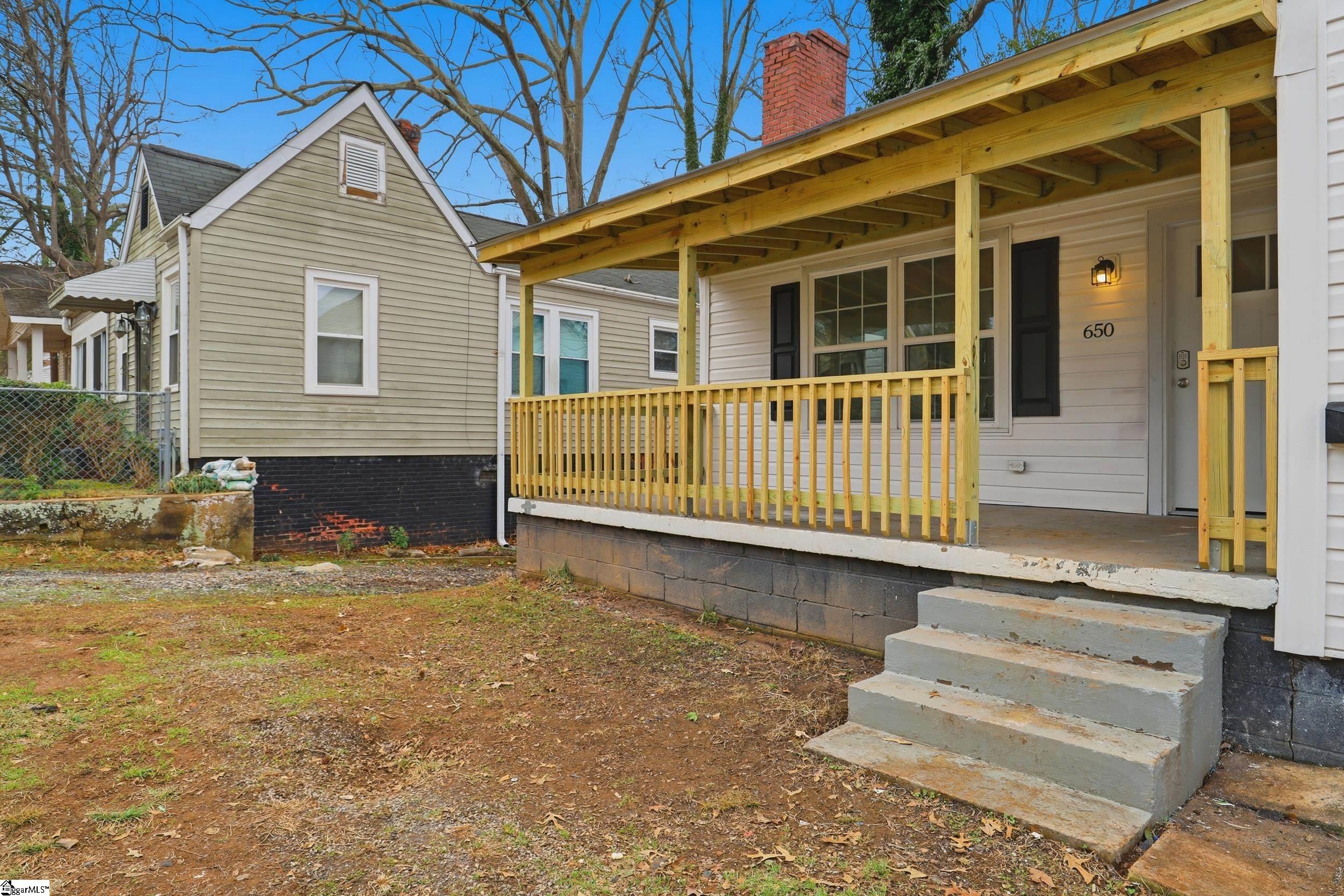 650 South Converse Street Spartanburg, SC 29306 - Photo 2 of 29