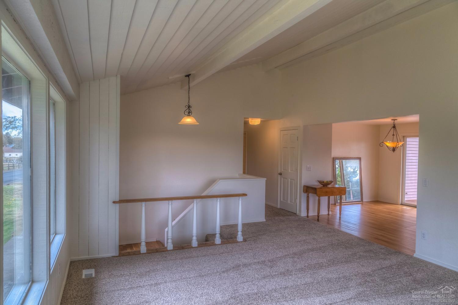 61850 Dobbin Road Bend, OR 97702 - Photo 6 of 25 Additional Photo