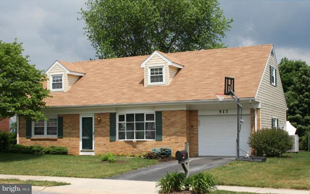517 Hummingbird Drive Lititz, PA 17543 - Photo 1 of 10 Gallery Image 1