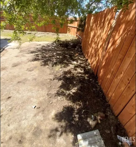 a view of empty space with trees