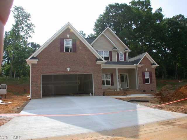 4 Barrocliff Road Clemmons, NC 27012 - Photo 1 of 1 Exterior Front.