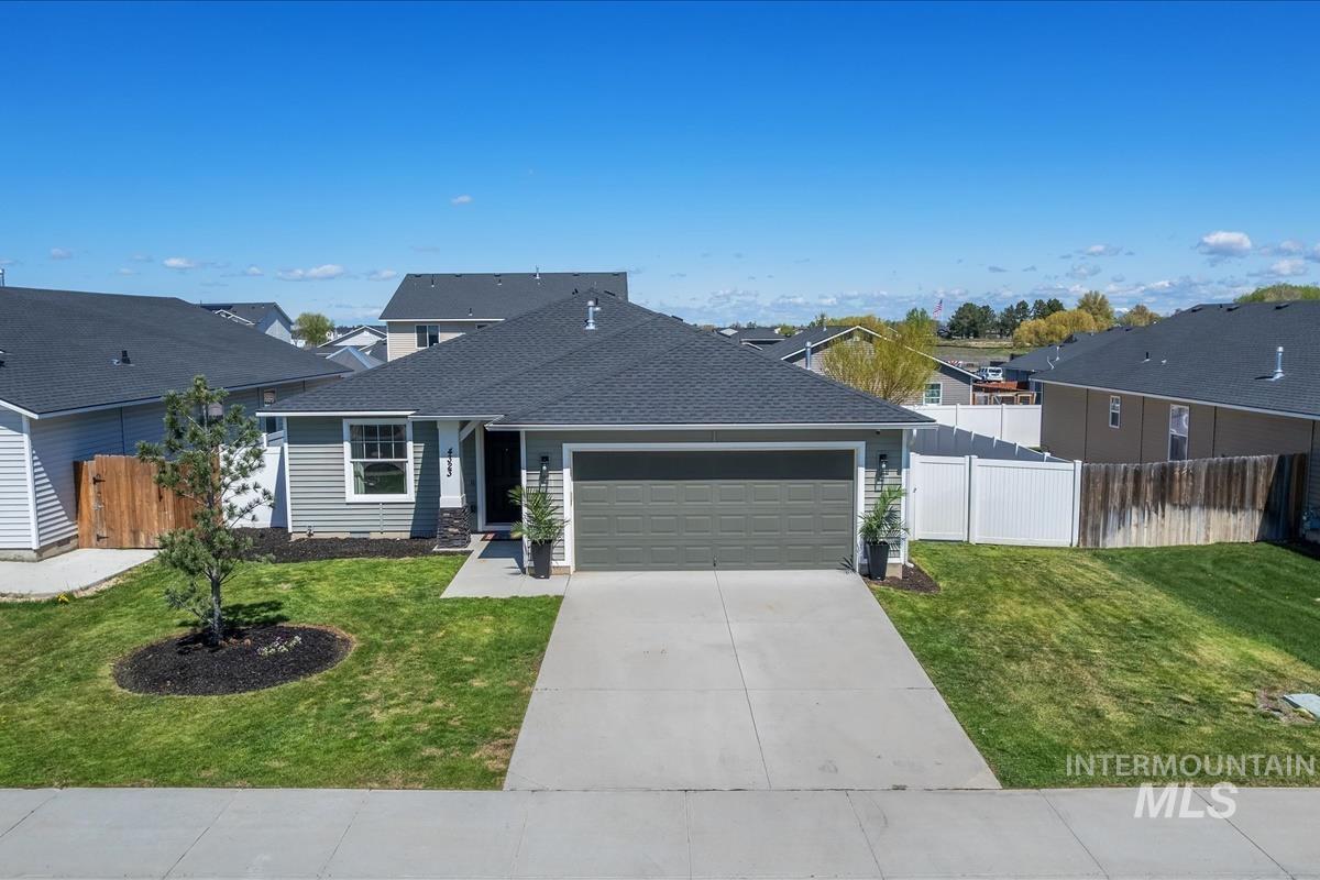 4323 Bainbridge Street Caldwell, ID 83607 - Photo 3 of 50