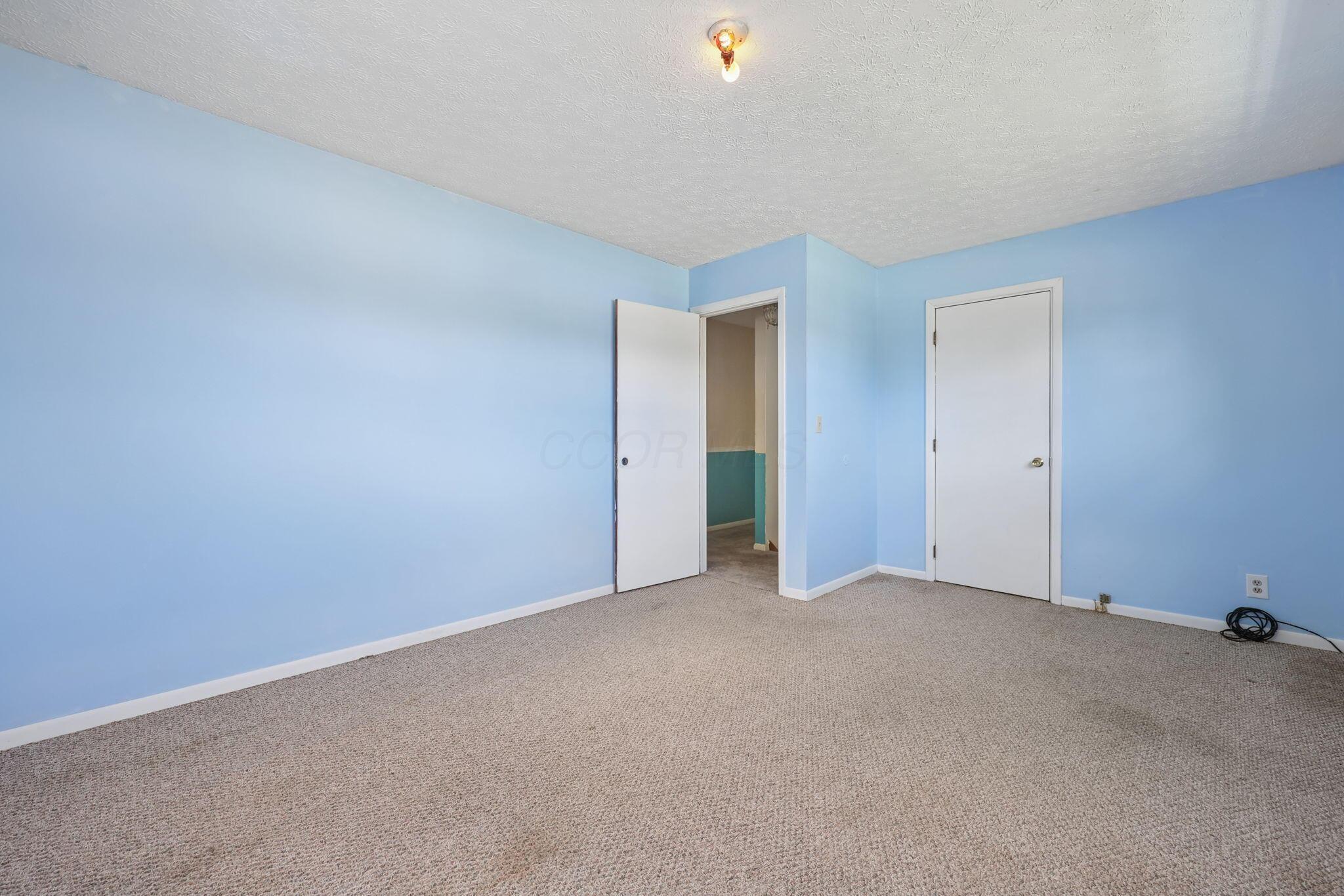7675 Lake Drive Road Heath, OH 43056 - Photo 21 of 41