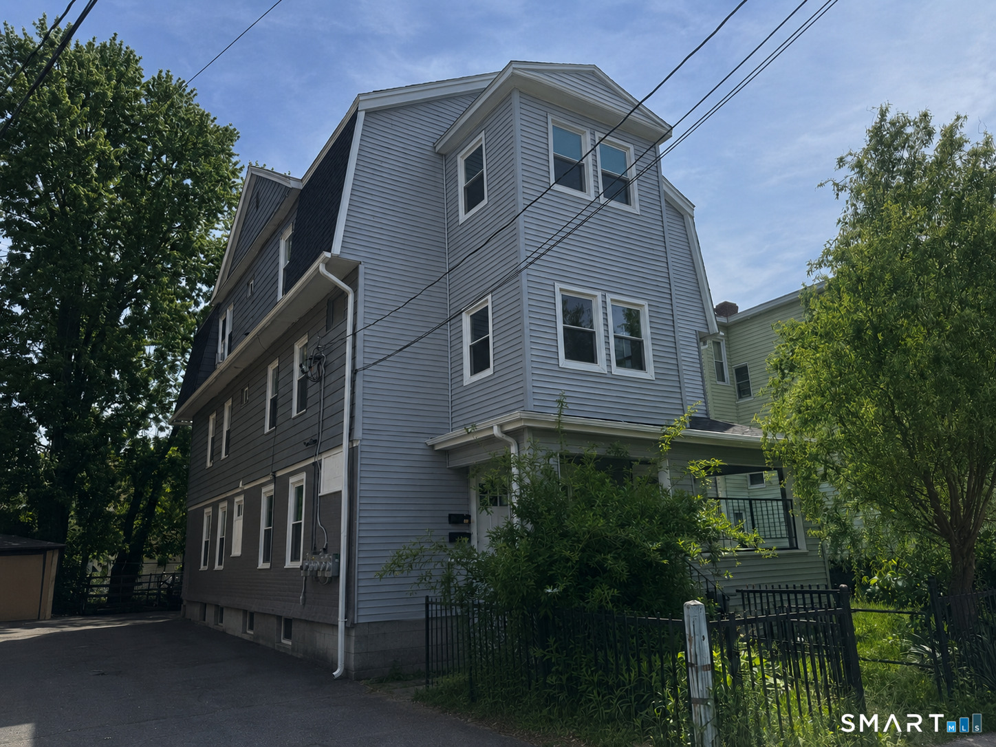 142 Adams Street Hartford, CT 06112 - Photo 1 of 14