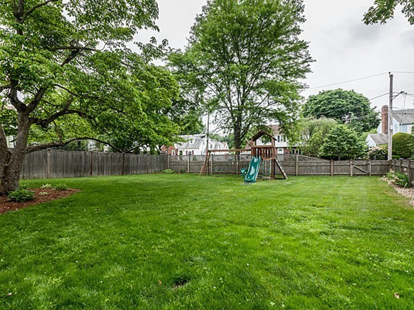 21 Marshfield Road Newton, MA 02459 - Photo 24 of 24