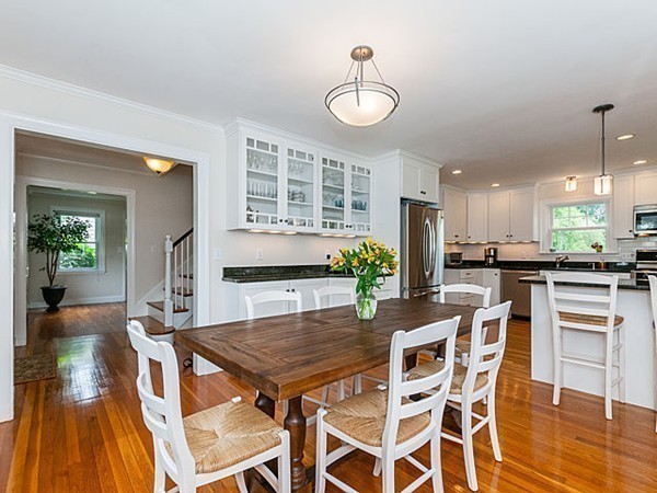 21 Marshfield Road Newton, MA 02459 - Photo 6 of 24
