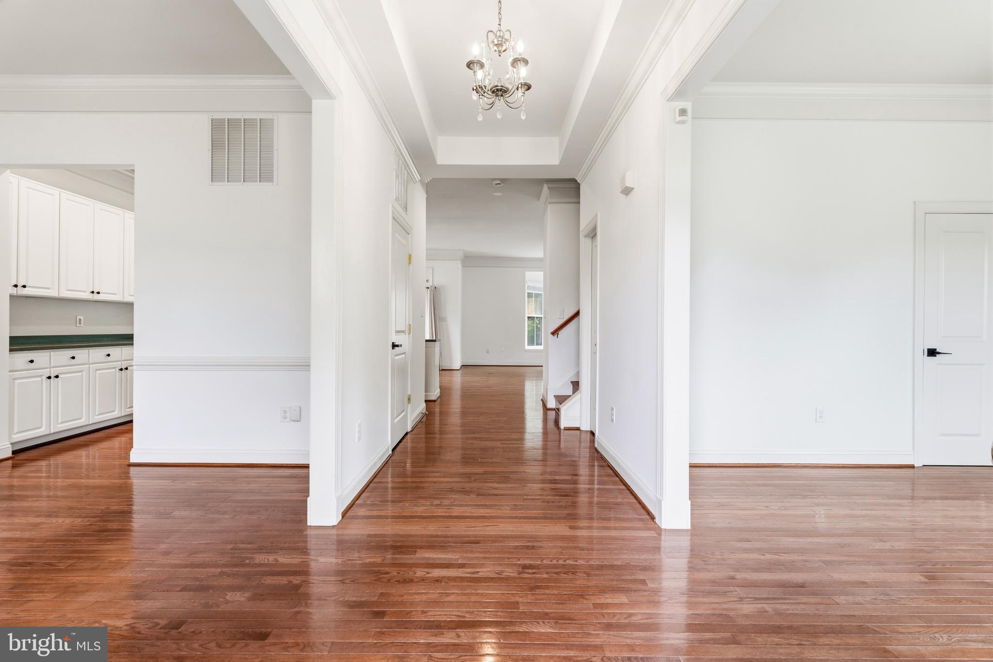 22409 Brook Point Way Clarksburg, MD 20871 - Photo 6 of 76