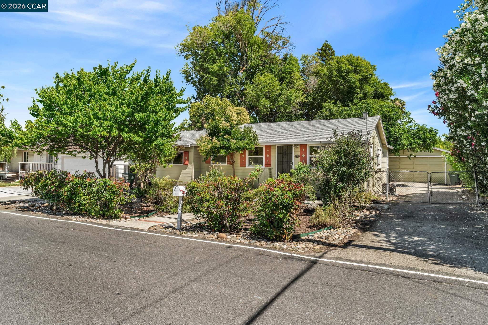 2072 Chalomar Road Concord, CA 94518 - Photo 43 of 43