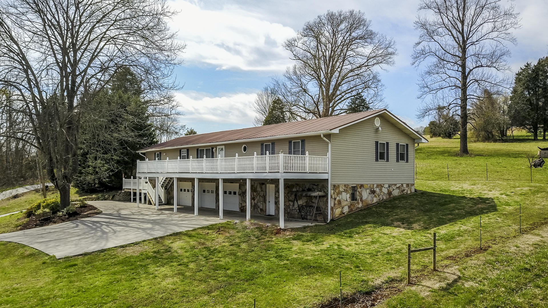 1333 Blockhouse Road Maryville, TN 37803 - Photo 9 of 40 Gallery Image 9