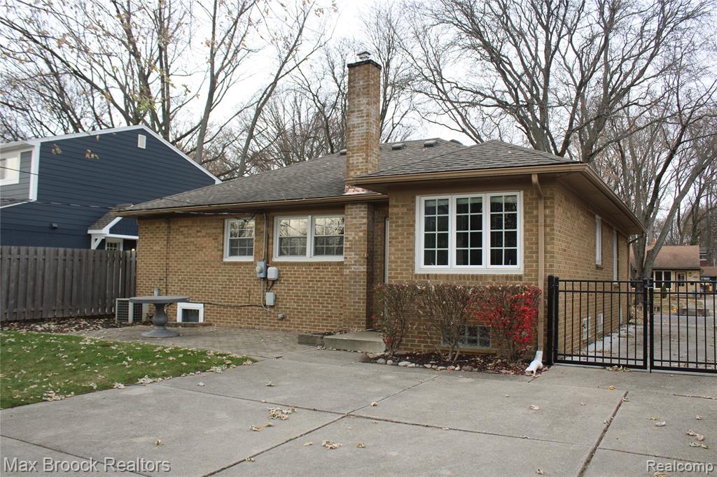 2100 Derby Road Birmingham, MI 48009 - Photo 3 of 16