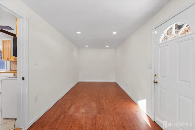 $2,800 | 691 Cook Avenue, Unit 2, South Amboy, NJ 08879