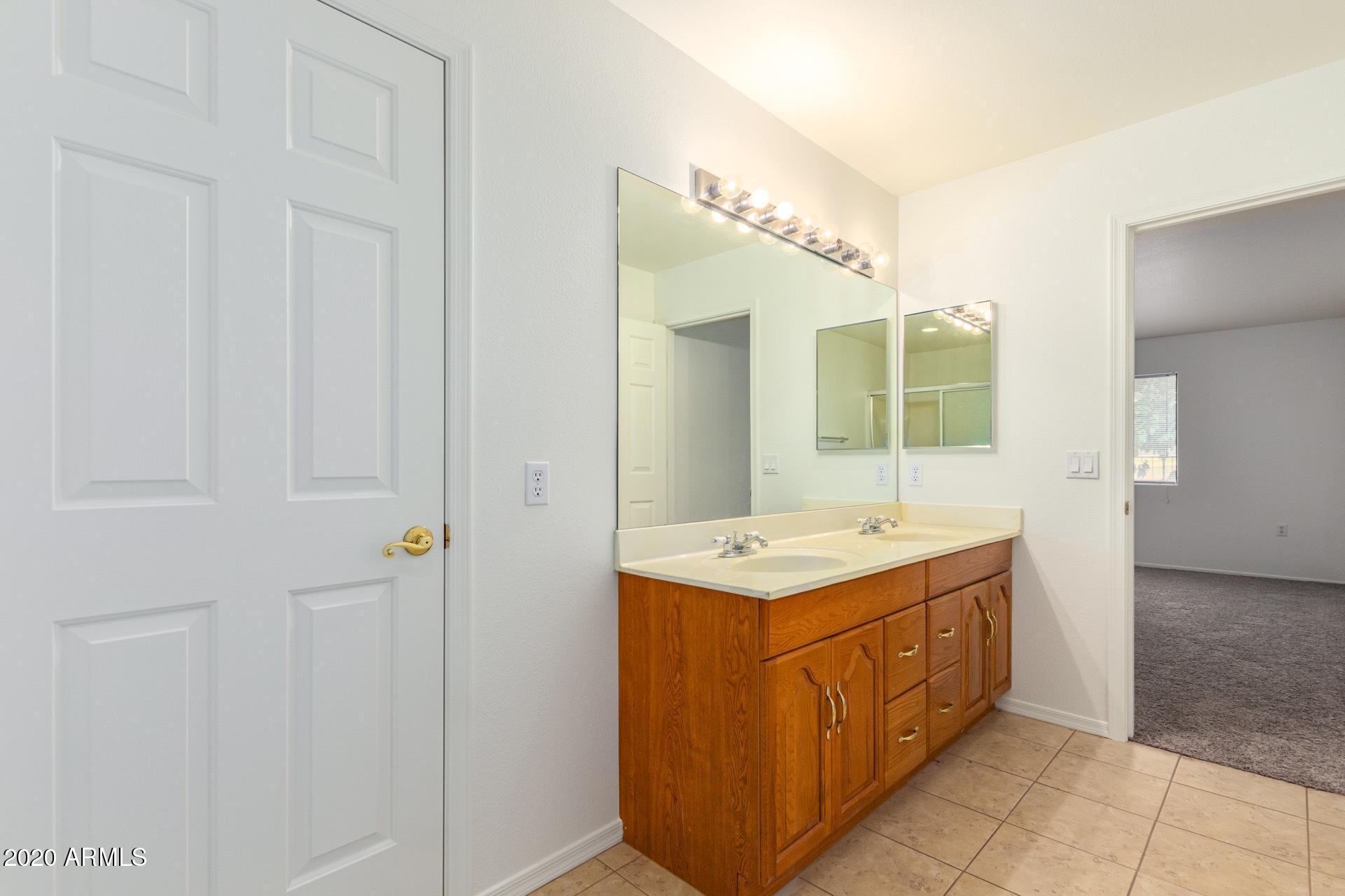 2329 North Recker Road, Unit 118 Mesa, AZ 85215 - Photo 17 of 27 0017-Recker 17