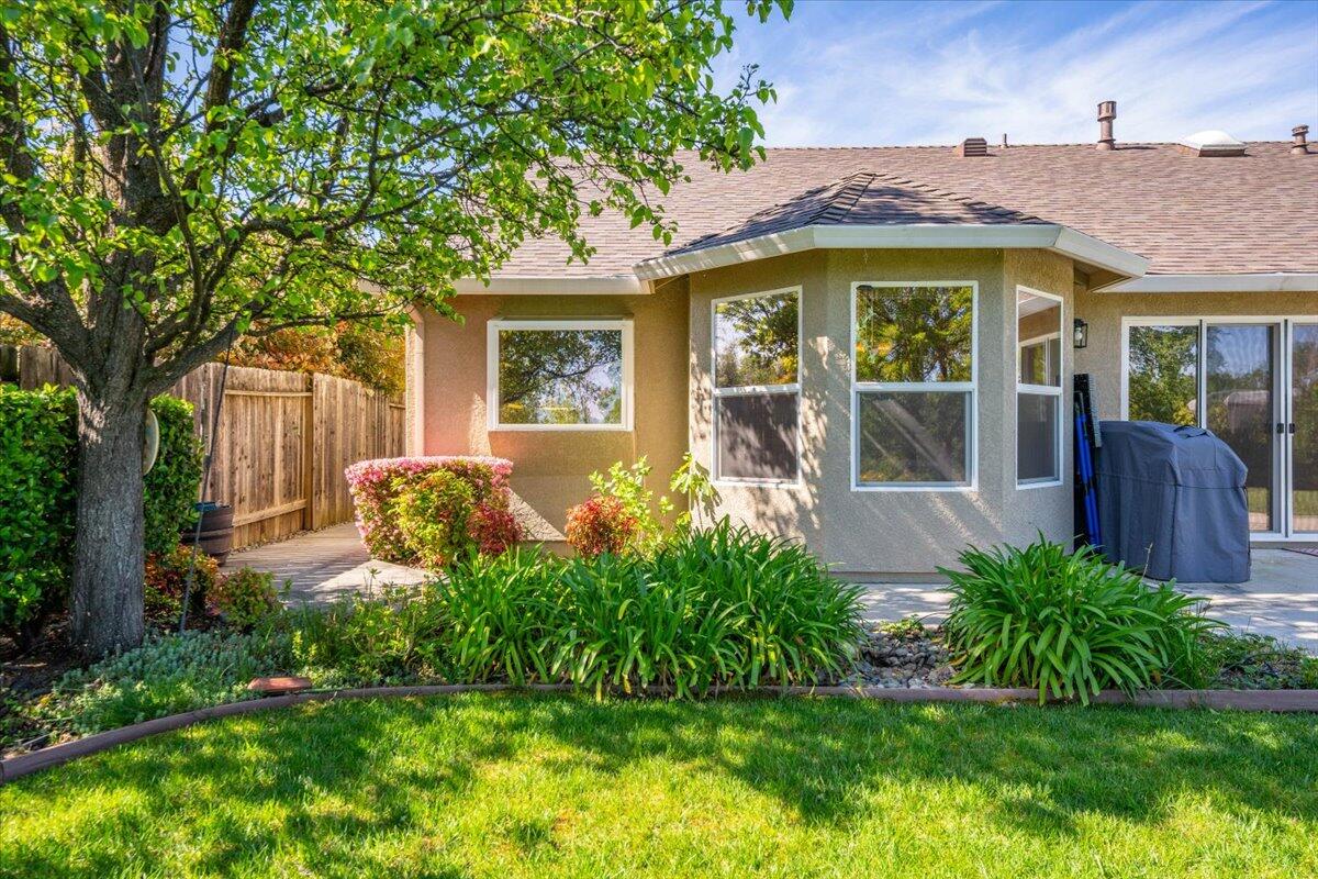 4078 Sunglow Drive Redding, CA 96001 - Photo 40 of 60 41-4078 Sunglow Dr (36 of 64)