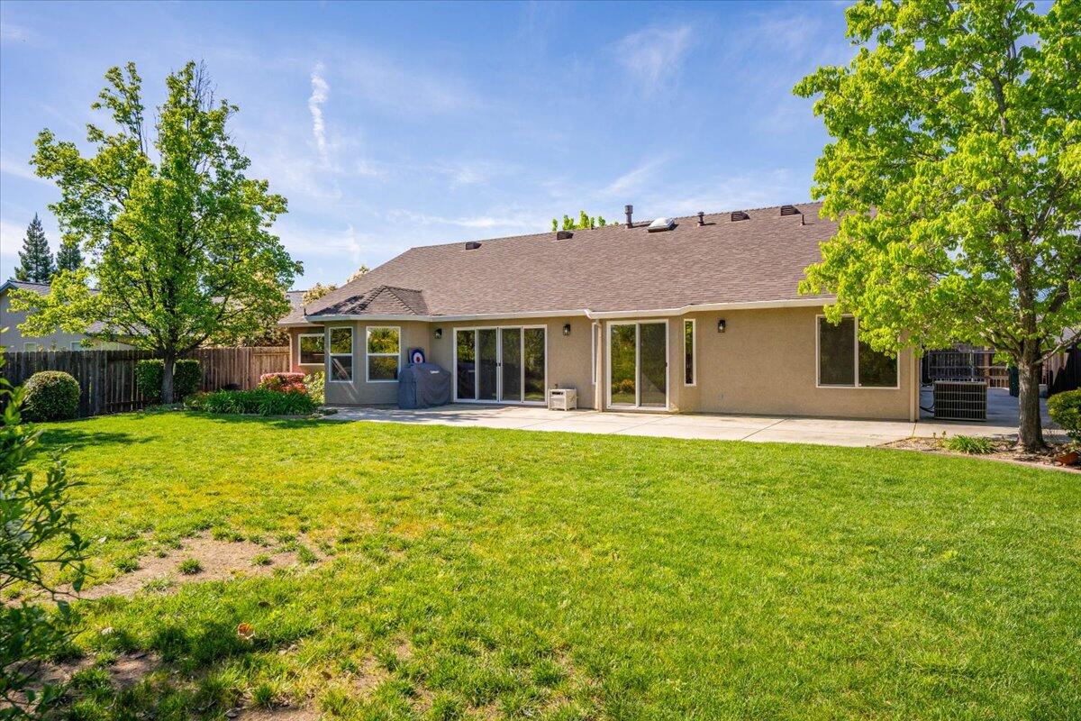 4078 Sunglow Drive Redding, CA 96001 - Photo 42 of 60 43-4078 Sunglow Dr (38 of 64)