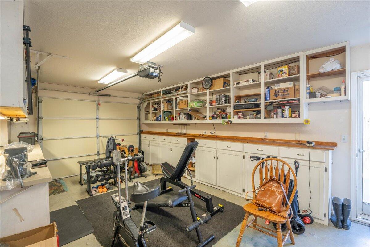 4078 Sunglow Drive Redding, CA 96001 - Photo 46 of 60 47-4078 Sunglow Dr (42 of 64)