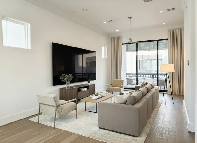 $560,000 | 3311 Green Lilly Lane, Houston, TX 77008