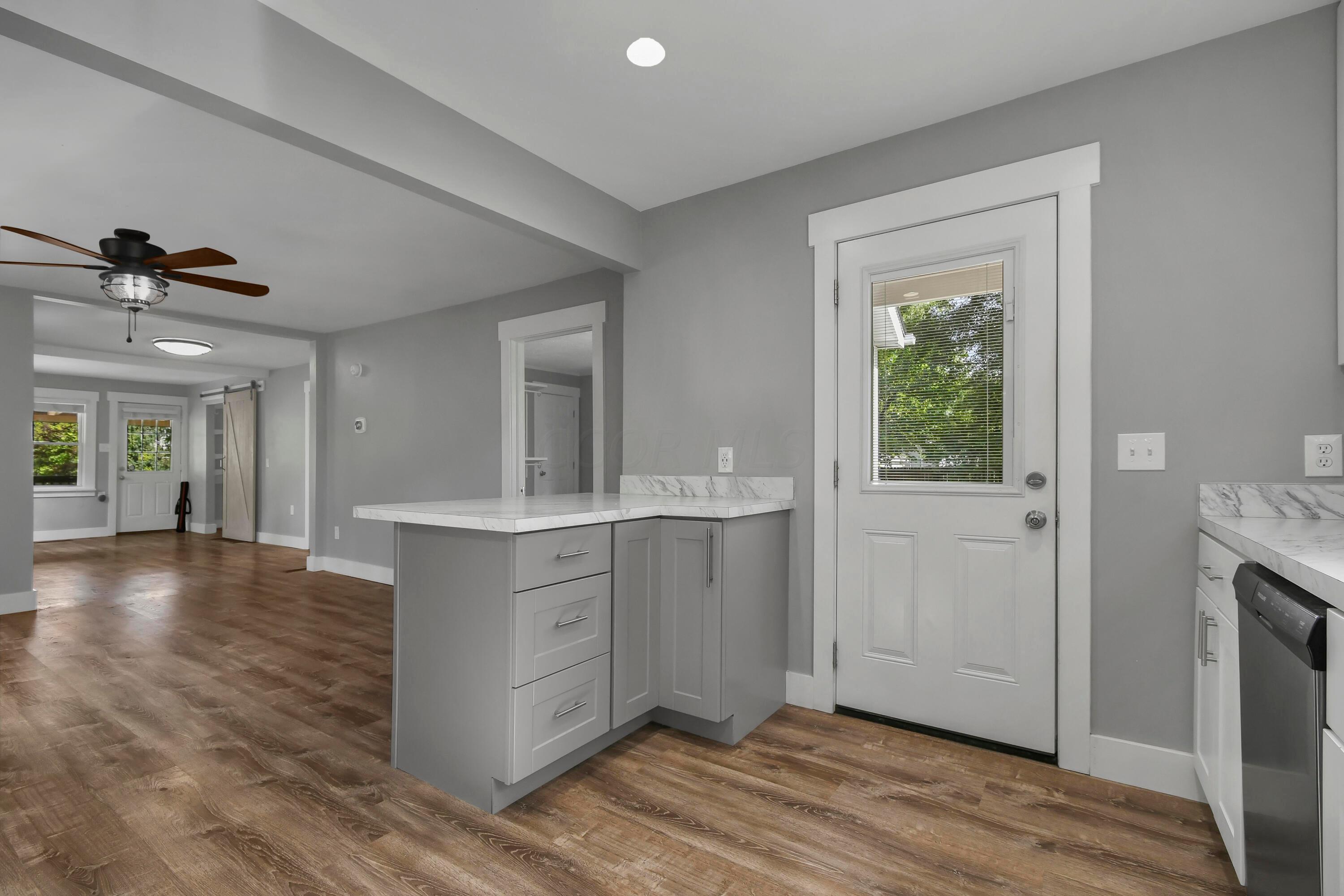 2291 Mecca Road Columbus, OH 43224 - Photo 10 of 25 Kitchen 3