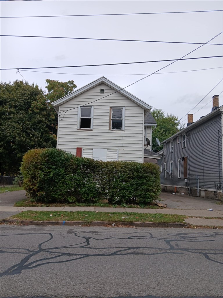 374 Ames Street Rochester, NY 14611 - Photo 5 of 15