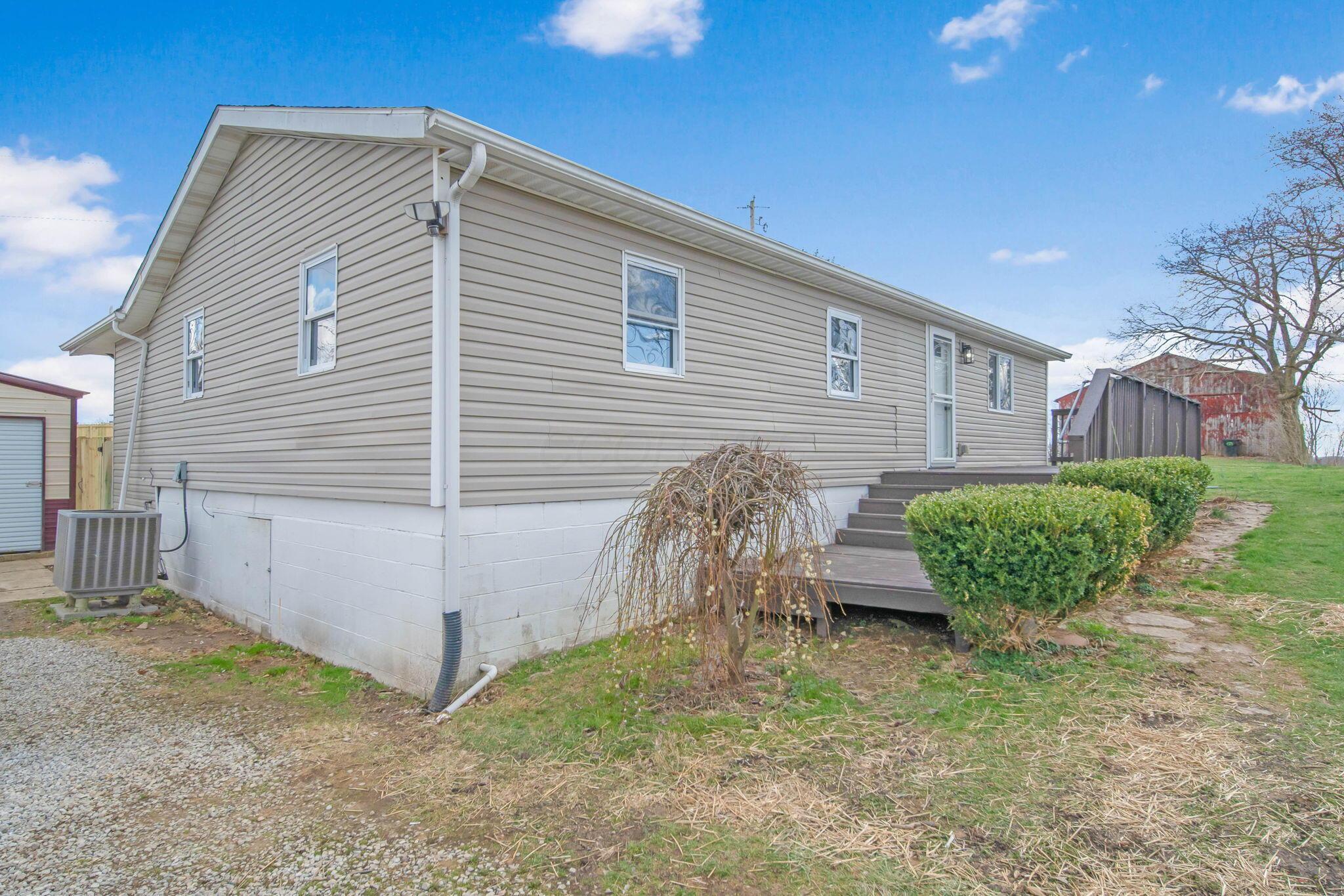 8916 Roley Road Sugar Grove, OH 43155 - Photo 3 of 47 2
