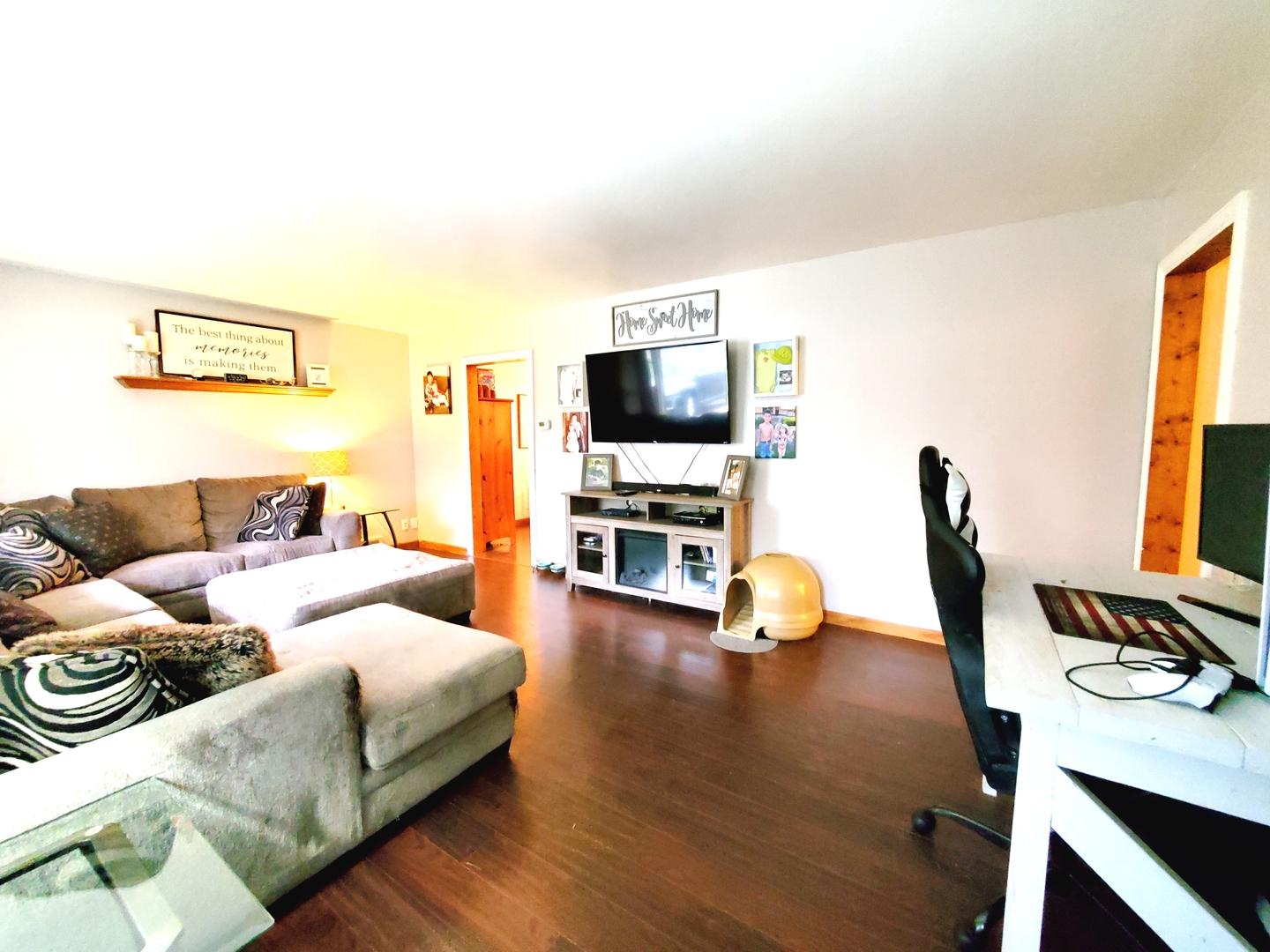 22 Greenbriar Road Montgomery, IL 60538 - Photo 4 of 56 Gallery Image 4