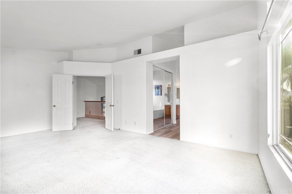 27557 Cunningham Drive Valencia, CA 91354 - Photo 30 of 37