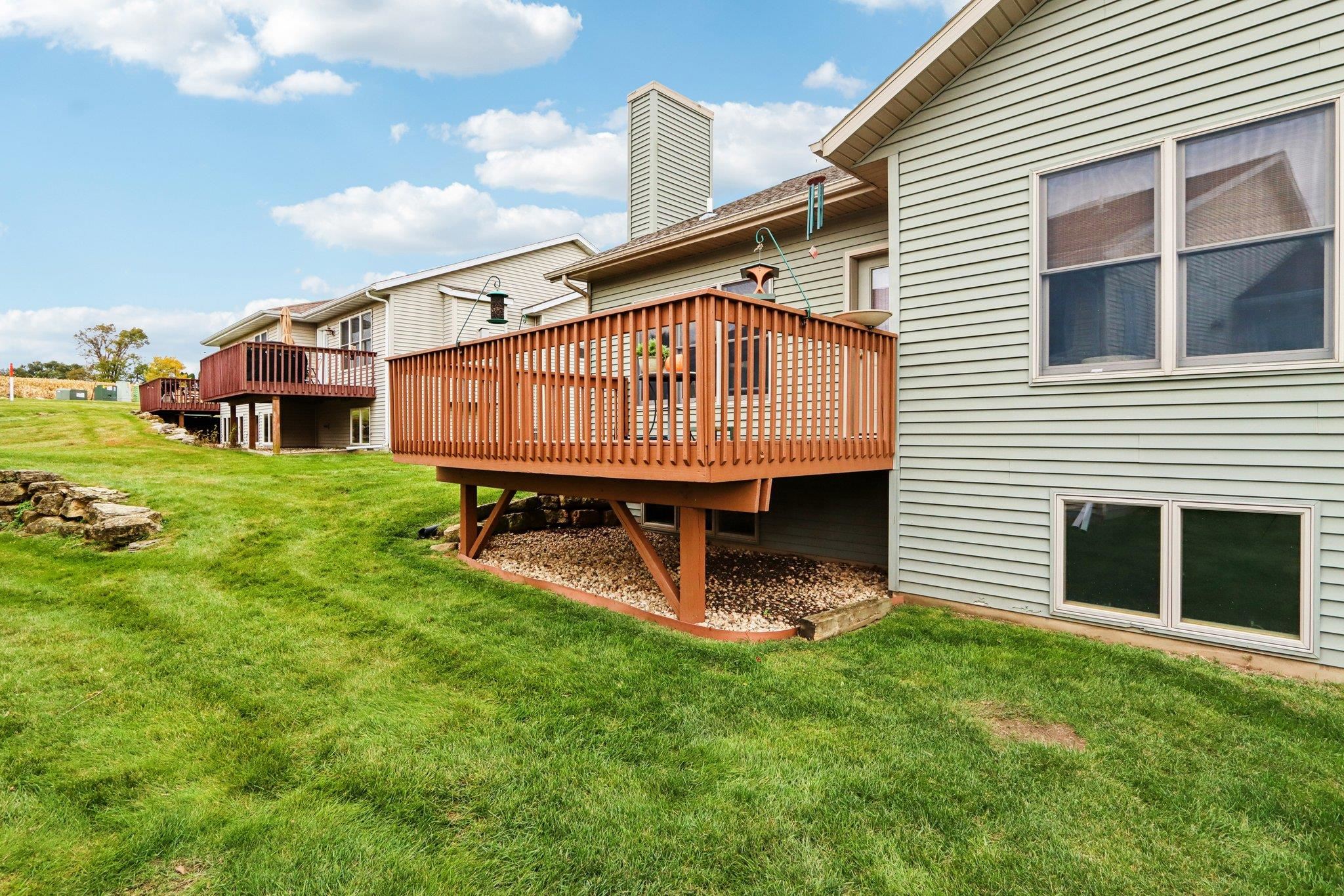 113 Jennifer Circle Mount Horeb, WI 53572 - Photo 9 of 35
