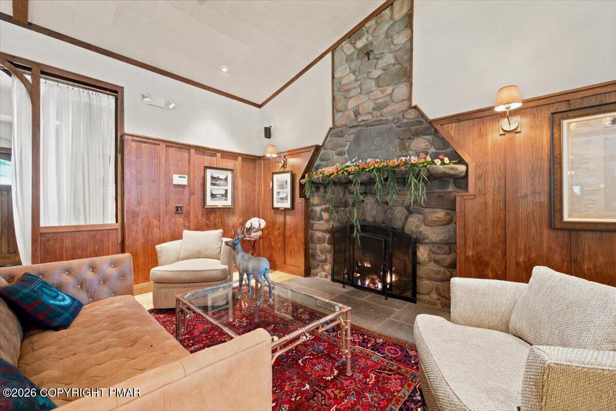 128 Creekside Road Canadensis, PA 18325 - Photo 43 of 68 Fairway Grille