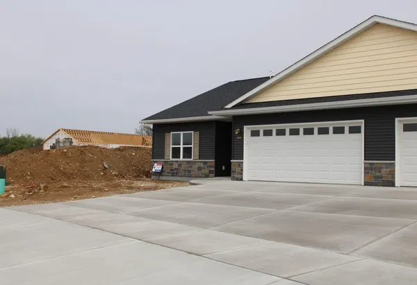 $335,000 | 1352 Kettle Drive, Unit 2, Kewaskum, WI 53040